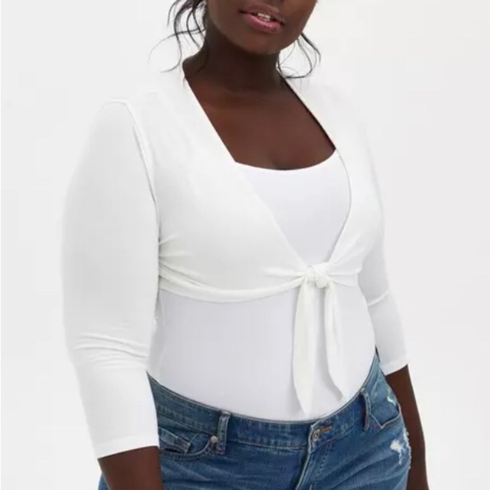 MAKE OFFER! An Instant Fix! Ivory White Super Soft Knit Shrug